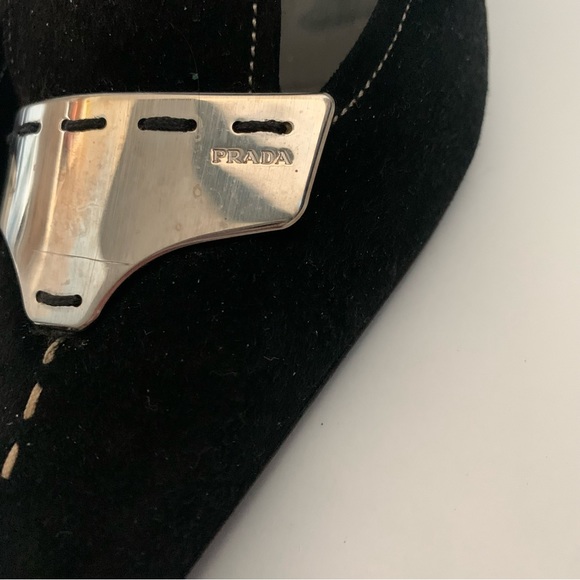 VINTAGE PRADA SUEDE POINTY PLAQUE KITTEN HEEL - Picture 8 of 11